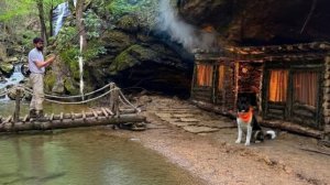 3 дня одиночного выживания . Я построил пещеру с камином. Бушкрафт и рыбалка.