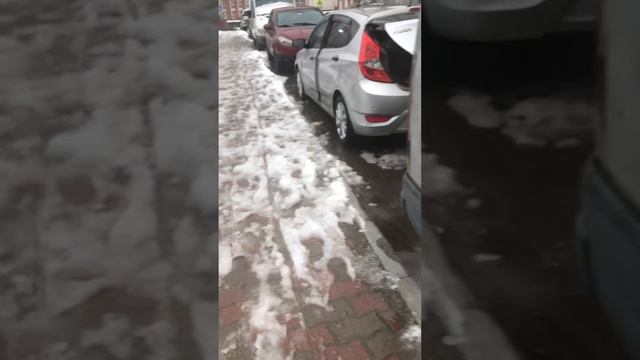 Я иду с программирование домой.Вторуй часть я не смог записать потому что у меня сел телефон!!