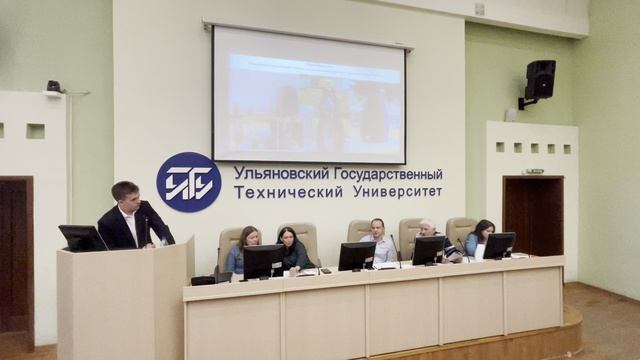 Строительство базы на Луне с помощью 3D-принтера