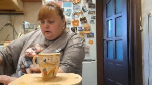 ужин ем борщ ой как вкусно