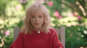 Видео интервью с участием Аллы Пугачевой записано почти пять лет назад.