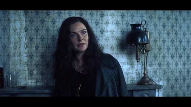 Острые козырьки фильм 2026Томас Шелби в своем добровольном изгнании и его вынужденное решение вернут