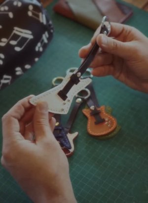 У меня есть хобби - я шью из кожи! Интервью с выпускником школы «Ручная Работа»