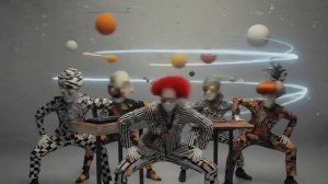 195. Видео AI Dance — Feel It In My Bones