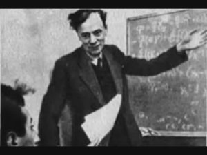 88 лет назад - По обвинению в шпионаже арестован профессор Лев Ландау