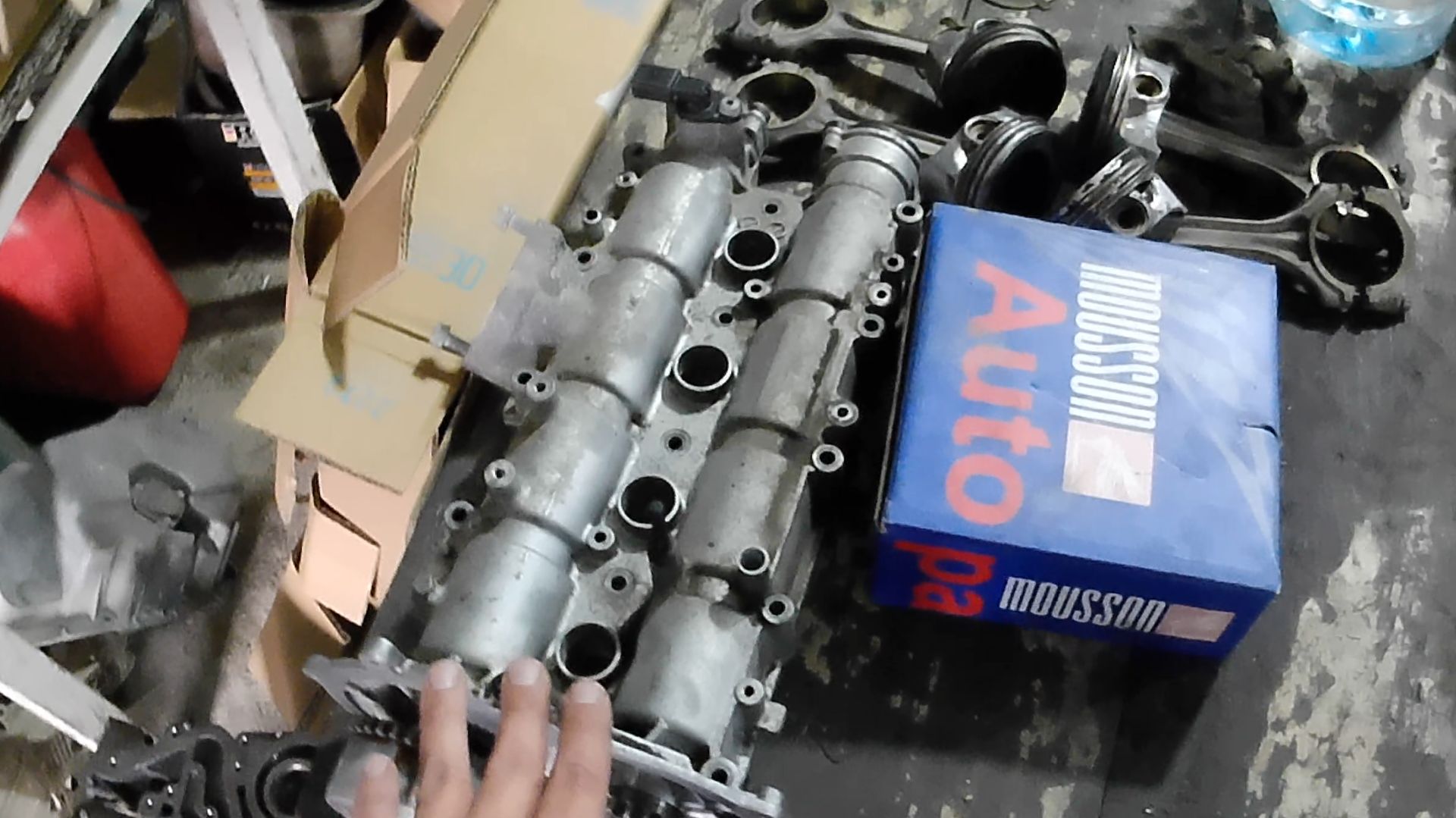 У БРАТА В ГАРАЖЕ ! ЧАСТЬ 2 ✌️ начинающий блогер(извините за звук) !