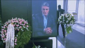 В Москве прощаются с Алексеем Пимановым: Угольников, Малышева, Якубович поддержали вдову