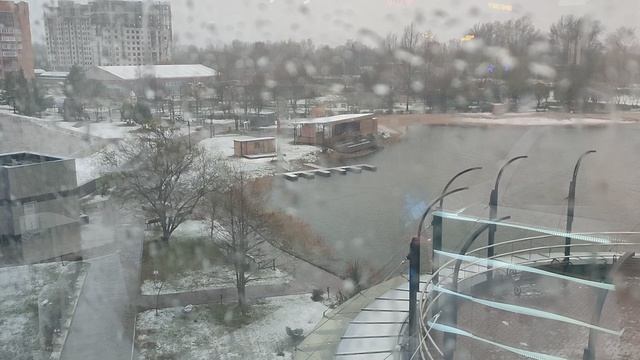 Снежный апрель / 27.04.2026 / Запахло весной / Подмосковье накрыло сильным снегом.