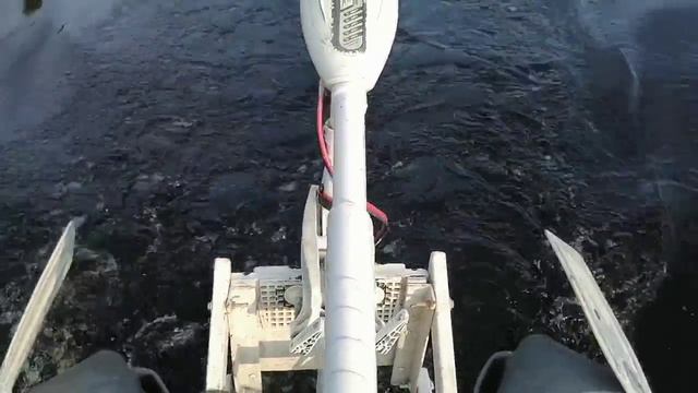 УРДОМСКИЙ  РАЗВОРОТ. Лодка ПВХа. Электрический  мотор.Постановка Александра  Белых.