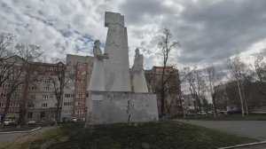 Горожане продолжают обсуждать дальнейшую судьбу сквера на Московской улице