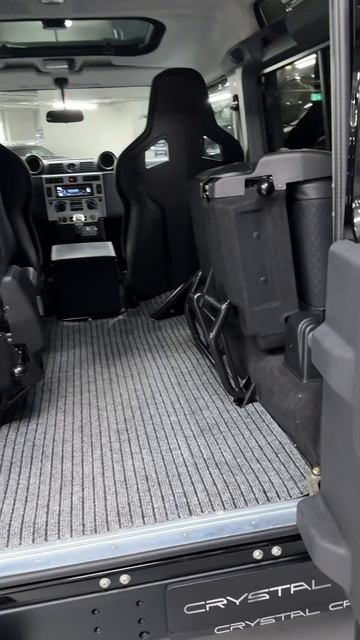 Land_Rover_Defender