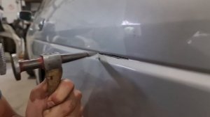 Рихтовка заднего крыла под тонкий слой шпатлевки.