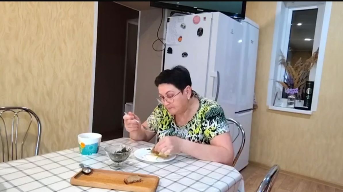 ЖИЗНЬ В СЕЛЕ:ЗАВТРАК С ВАМИ/ПОЧИСТИЛА ОВОЩИ НА МАНТЫ/РАСПАКОВКА ЧЕК