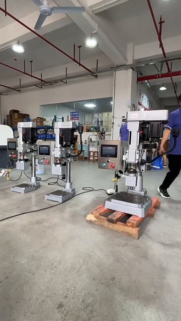 Сверлильный станок с ЧПУ KTS-92