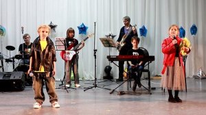 Песня Прекрасный старый дом... (Андрей Князев)