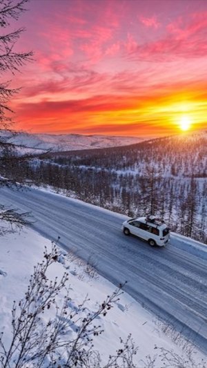 Самый красивый холод в мире: Закаты Якутии и Ленские столбы | Республика Саха в 4K Cinematic