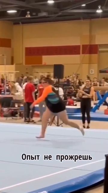 Она просто порхает!!! #спорт #женщина #спортсменка #толстая #грация #гимнастика #крутая #гимнастка