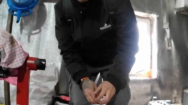 У БРАТА В ГАРАЖЕ ! ЧАСТЬ 2  начинающий блогеризвините за звук !