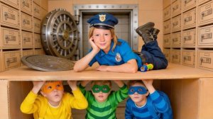 Настя с друзьями в полицейской погоне