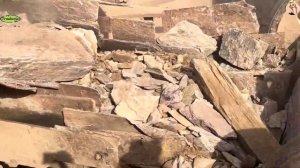 Строительство, дробление щебёнки