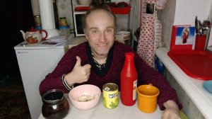 Ужин с Рыжулей и Цецилией. Куда бы я хотел уехать. Мукбанг. Обжор. Еда на камеру. Диета. Шизофрения.