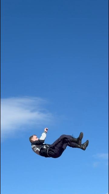 Прыгаю в Кинопарке Москино