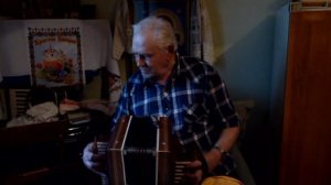 (Радин) Седогин Николай Яковлевич. Игра на балалайке и роялке.