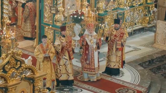 Да воскреснет Бог