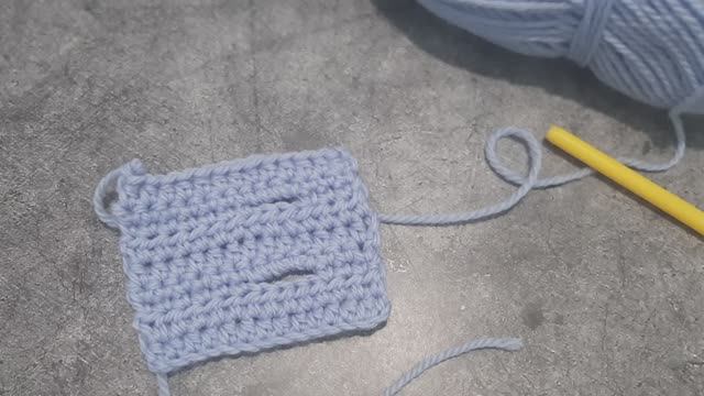 Петля для пуговицы крючком. Очень просто!!!