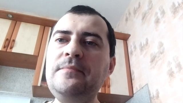 Светлая кухня | Погода плохая | Сижу дома кушаю
