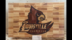 Разделочная доска с инкрустацией - Louisville Cardinals