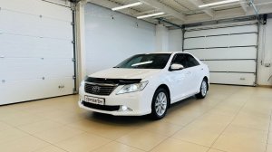 Toyota Camry, 2013 год