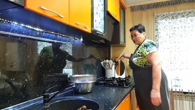 ЖИЗНЬ В СЕЛЕ:ЗАВТРАК С ВАМИПОЧИСТИЛА ОВОЩИ НА МАНТЫРАСПАКОВКА ЧЕК