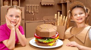 ВАНЯ И МАНЯ | Стефи исследует картонный торговый центр и учится держать свою комнату в порядке