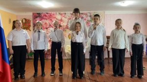 О той весне.