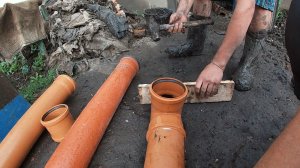 Замена чугунных труб и затопленный подвал. Разбомбили весь подъезд!!!