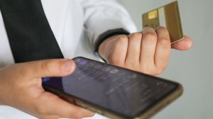 Игры и переписки: как украинская разведка обманывает и вербует подростков в России