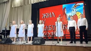 жил у бабушки козел