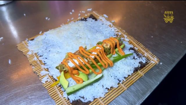 Уличный гастрономический тур Шатори Гали по Лакхнау  Приготовление индийской корейской кухни