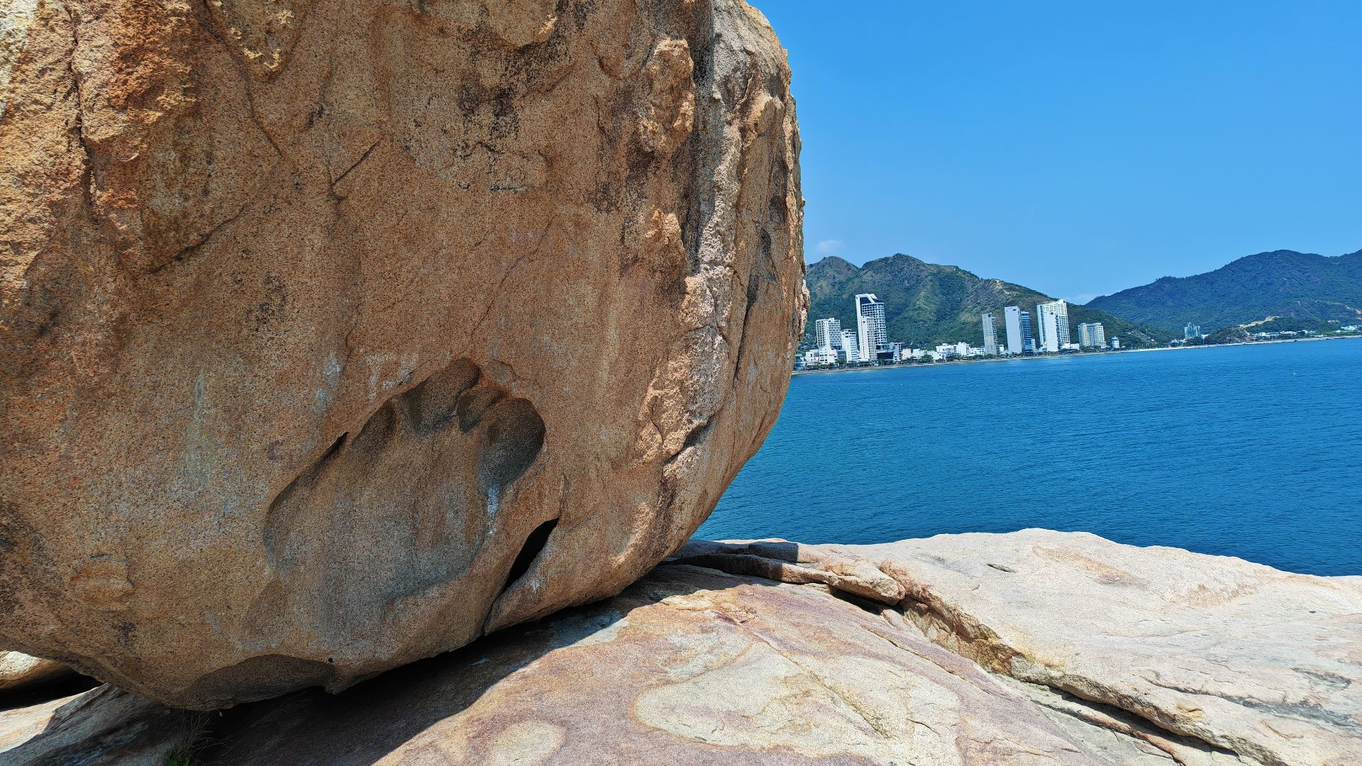 мыс Хон Чонг.