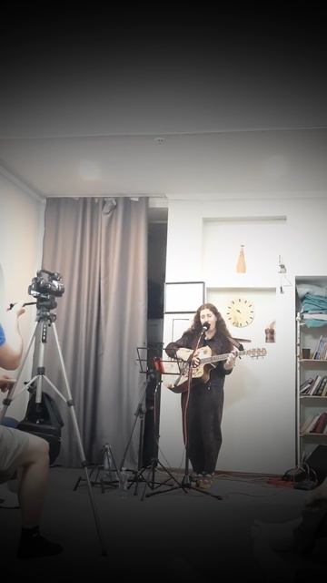 Сабина Рубеус  песня "Когда ей было 17"