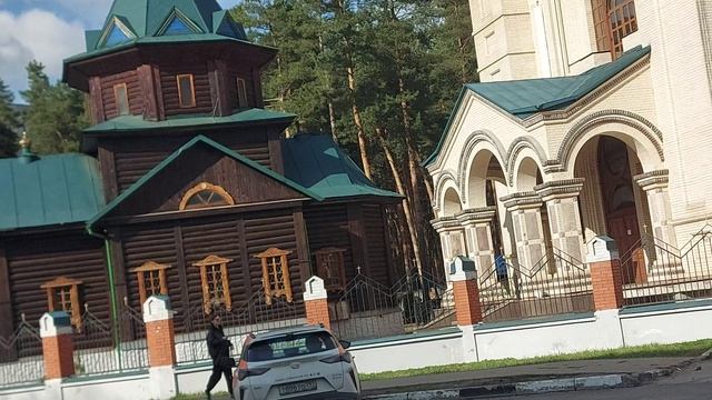 Казанский храм и храм Матроны Московской в городе Раменском 04.04.26