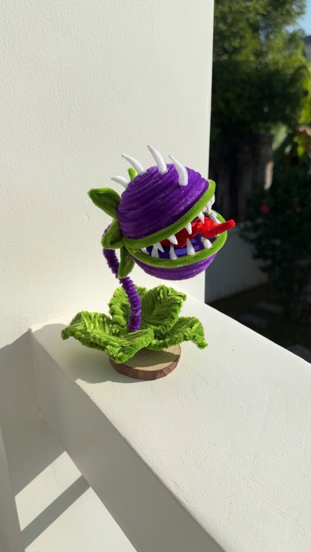 DIY зубастик  (Plants Vs. Zombies)  из синельной проволоки 💜💚💚