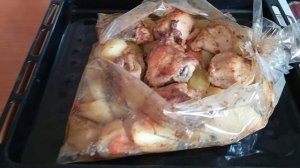 Картошечка в духовке с курочкой🍗🤩