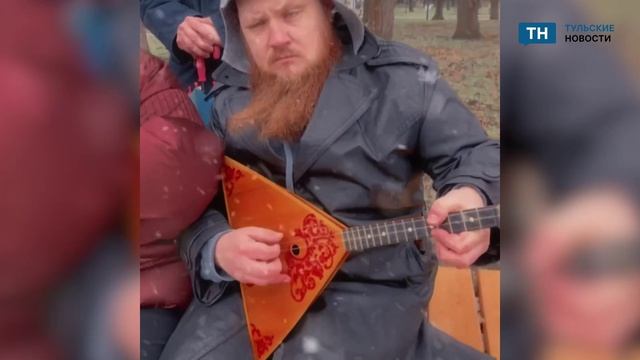 В администрации Новомосковска апрельский снег встретили с юмором