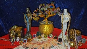 ПРИЗВАТЬ БЛАГОСОСТОЯНИЕ ЧЕРЕЗ КАРТЫ. ДЛЯ ВСЕХ. ВЕДЬМИНА ИЗБА. ИНГА ХОСРОЕВА