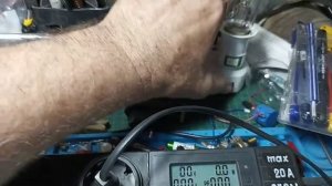 213. ПОЧЕМУ паяльник 908S на 80 W может посадить сеть 220 В 04-29