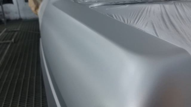 Покраска крыши, стоет, двух задних крыльев и крышки багажника
