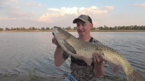 ВОТ ЭТО РЫБАЛКА!!! ЗАБРАЛИСЬ НА ОСТРОВ С ЖЕНАМИ!