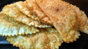Таких ВКУСНЫХ ЧЕБУРЕКОВ вы еще не готовили! УДАЧНОЕ ТЕСТО! Чебуреки Пузырчатые, Сочные и Хрустящие!
